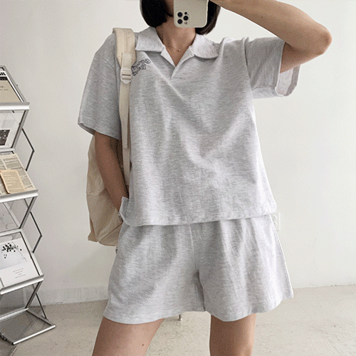 [상하 세트] 그루브 오픈 카라 반팔 티셔츠 + 밴딩 반바지 트레이닝복 set