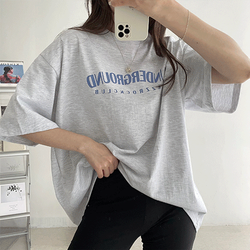 [오버핏] 그라운드 레터링 오버핏 반팔 티셔츠